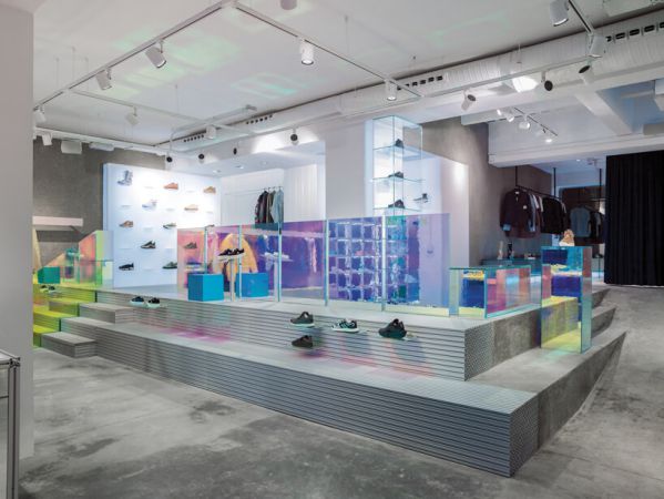 辦公室設(shè)計(jì)改造之潮流品牌商店